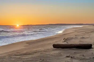 Image de Chilmark 1-bedroom Bunk house, WiFi, Ac. Private Beach, Pets. No kitchen