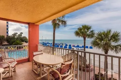 Image de Ram Sea 101 is a Silver 2-bedroom 2 bath Gulf Front Condo
