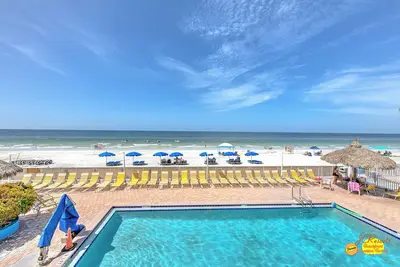 Image de Ram Sea 112 is a Gold 3-bedroom 2 bath Gulf Front Condo