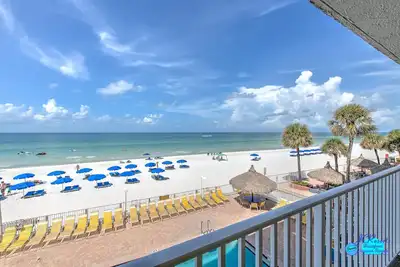 Image de Ram Sea 213 is a Gold Tier 3-bedroom 2 bath Gulf Front Condo