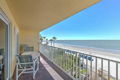 Image de Ram Sea 311 is a Gold Tier 3-bedroom 2 bath Gulf Front Condo