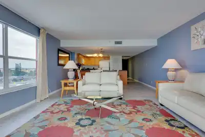 Image de Ram Sea 409 is a Silver Tier 2-bedroom 2 bath Gulf Front Corner Condo