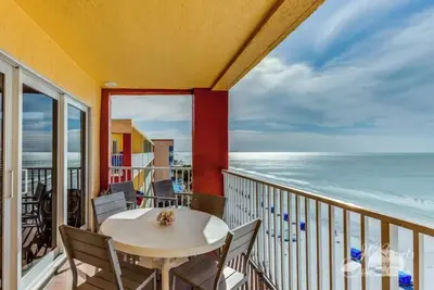 Image de Ram Sea 501 is a Gold Tier 2-bedroom 2 bath Gulf Front Corner Condo