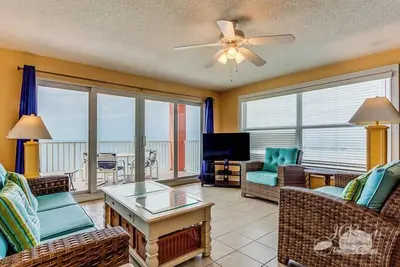 Image de Ram Sea 509 is a Gold 2-bedroom 2 bath Gulf Front Corner Condo on top Floor