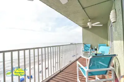 Image de Ram Sea 612 is a Gold Tier 3-bedroom 2 bath Top Floor Gulf Front Condo