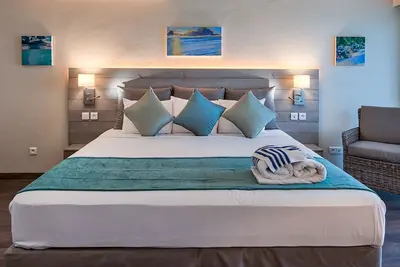 Image de Sunkissed Shores Await | Studio Suite with Ocean Views & Island Adventures