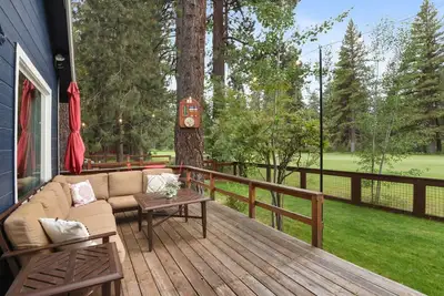 Image de Yaya’s: 4br Retreat | Lake • Golf • Ski