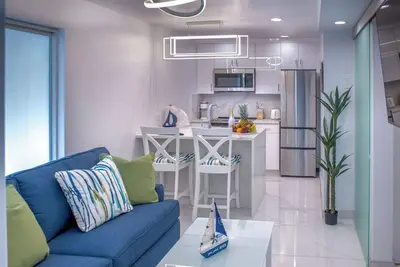 Image de Raintree Suites - Steps to the Beach-Unit 2