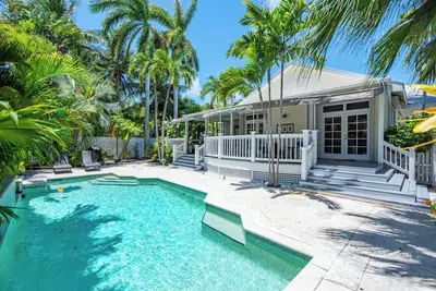 Image de Poolside Paradise | Historic Charm, Heated Pool, & Midtown Key West Living!