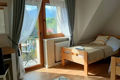 Image de Apartment for 5-6 people with mountain view, 1 bathroom and kitchen