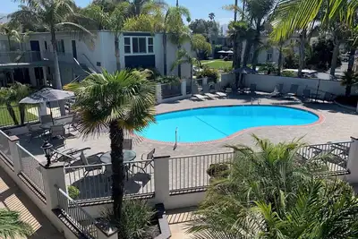 Image de One Bedroom ground floor condo with Private Patio steps to Carpinteria beach
