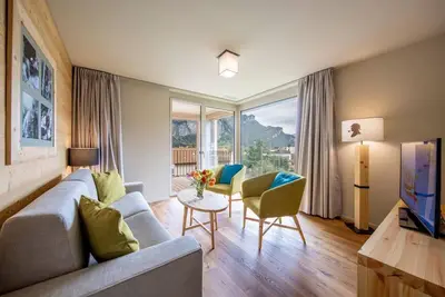 Image de Wifi, centre station, sauna, terrasse, balcon, télévision, casier à ski, 90m², Meiringen-Hasliberg