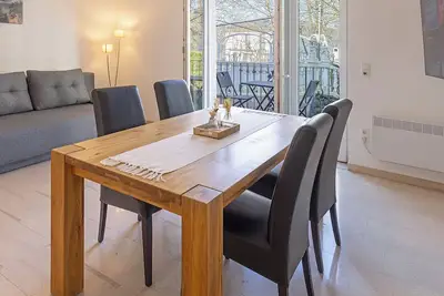 Image de Katrin's Place - Suite \"Garden view\" with 2 balconies and large living room