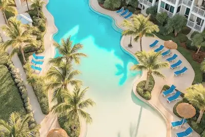 Image de The Casanova Key: 4-story home w/ private rooftop, New! 4-Story Villa, Private Rooftop, Pool, Marina