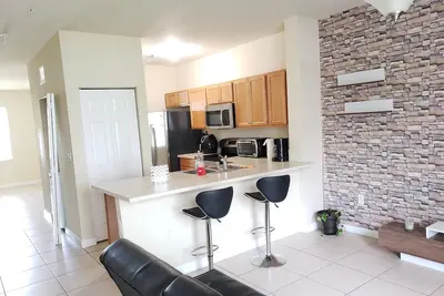 Image de Charming 3-bedroom townhome in a beautiful community close to many attractions!