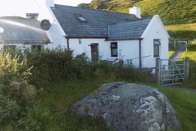 Image de Charming 3-bedroom cottage in lovely Ardvasar with WiFi