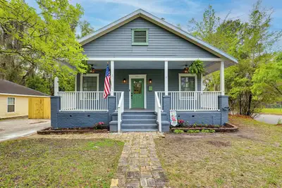 Image de Charming 4-bedroom house with WiFi and Ac in superb Savannah