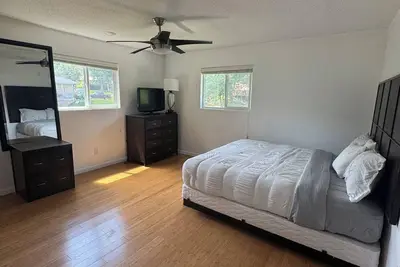 Image de Amazing 4-bedroom house with WiFi, Ac in tranquil Sevierville