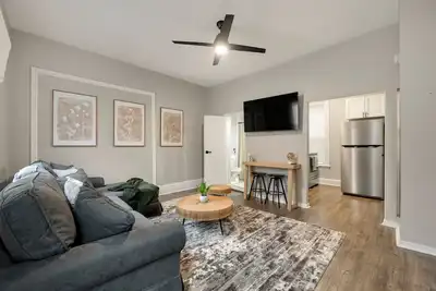 Image de Charming 1-bedroom apartment in downtown Fort Wayne