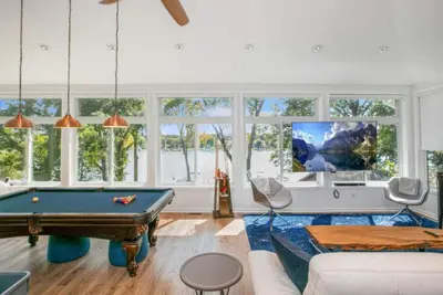 Image de Spacious Lake Stay • Hot Tub • 11 Bed • Pool Table