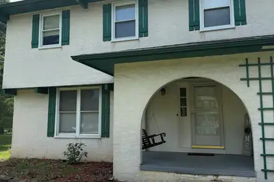 Image de Most Wanted Home Away Home