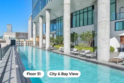 Image de Mvr 5 Star Views in Miamis Best Location