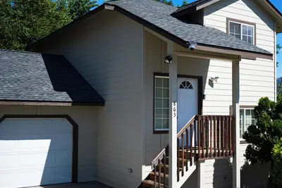 Image de Relaxing 2-Bedroom Home with Private Deck in East Wenatchee