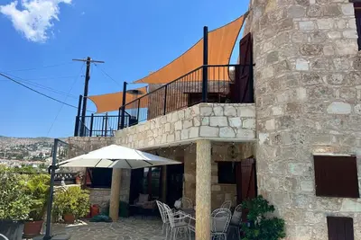 Image de Tala Diamanti - 3 bedroom stone villa nestled in the heart of Tala village.