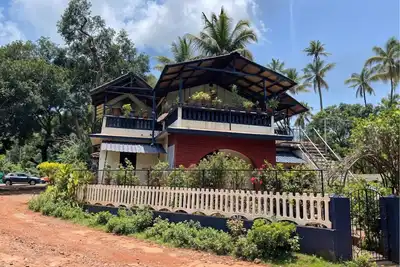 Image de Blue Azure 5br Villa walk to beach in Goa by Homeyhuts