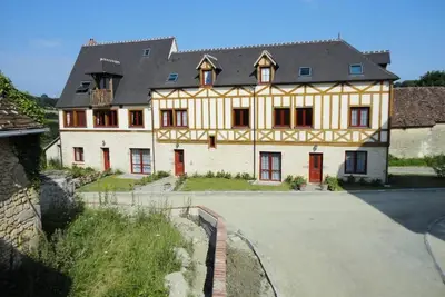 Image de Appartement spacieux 3 chambres – Bellême, Perche Normand (jusqu’à 9 pers. )