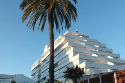 Image de Appartement à Roses, 4 personnes, accès plage