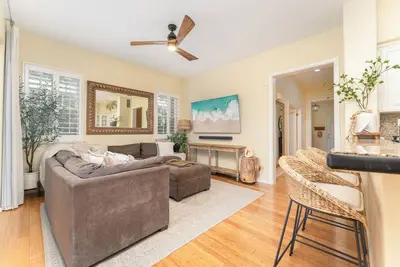 Image de 🌴Aloha Palms Villa | KoOlina 3br/3ba + Optional Studio | Pools, Walk to Lagoons🏄♂️
