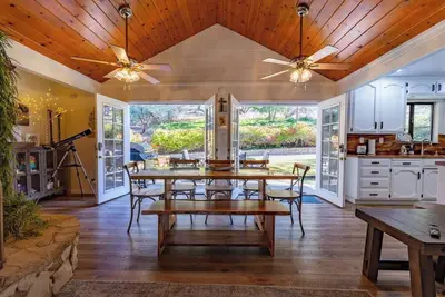 Image de Kindred Spirits Lodge near Yosemite & Bass Lake!