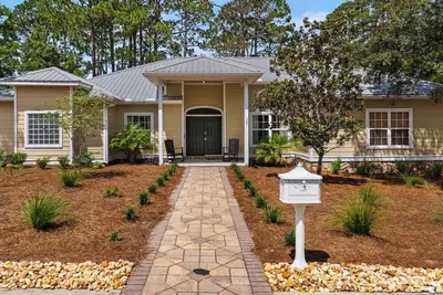 Image de Seacrest 4br w/ Private Heated Pool + Beach Access & Golf Cart!