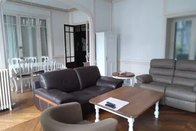 Image de Appartement Hausmannien Au Coeur De Morlaix Entre Le Port Et Le Viaduc