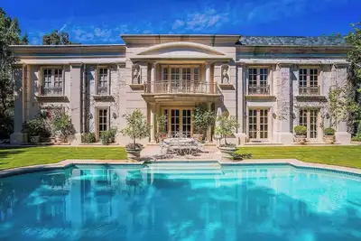 Image de Wendover Mansion - 7br Neoclassical Bh Retreat w/ Pool, Near Rodeo