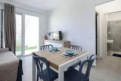 Image de Vacation home located in Marzamemi, equipped with outdoor pool and various comforts
