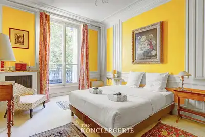 Image de Duplex de luxe avec 3 Chambres au coeur de Paris