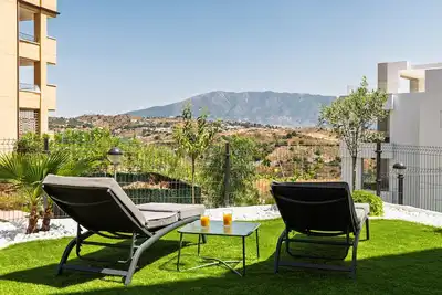 Image de Calanova Endless Horizons by Alfresco Stays