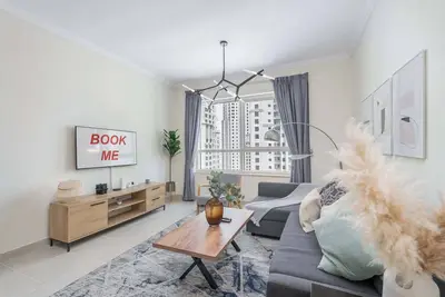 Image de Beautiful 1 Bedroom in Marina Sleeps 4 with Pool