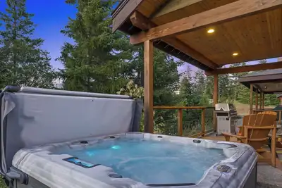 Image de Scenic Mtn Escape - Walk to Golf, Spa, Outdoor Fun