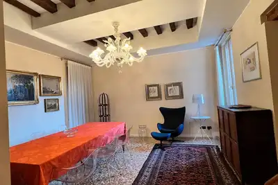 Image de Appartement 'Luxury Home' avec vue sur le lac, Wi-Fi et climatisation