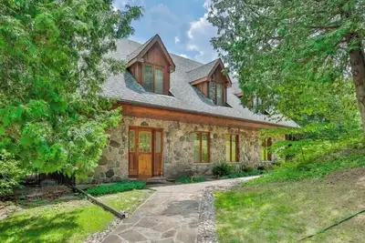 Image de Perfect 10 acres private quiet property for small events. 45 mins from Yorkdale!