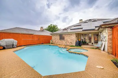 Image de Pet-Friendly Home w/ Pool - 8 Mi to Central Plano!