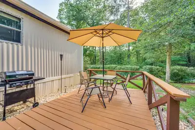 Image de 3 Mi to Badin Lake: Quiet New London Retreat
