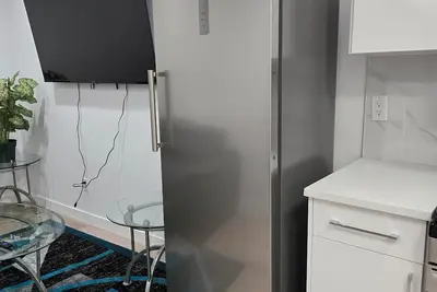 Image de Charming 1-bedroom building in lovely Edmonton with WiFi, Ac