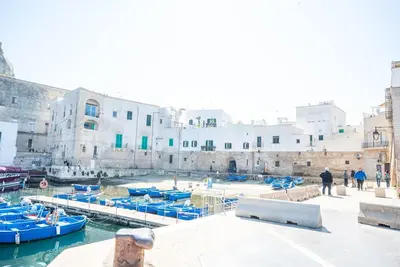 Image de Vacation home in downtown Monopoli, perfect for couples and romantic trips