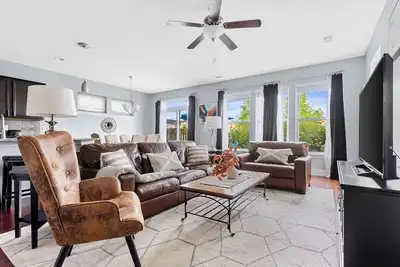 Image de Contemporary 3br | Mins to Ft Jackson | Sleeps 7