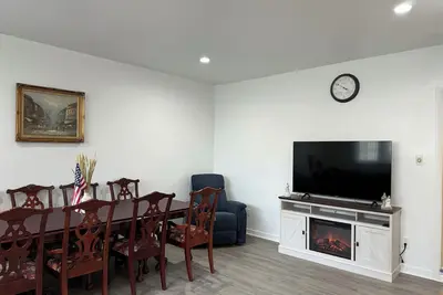 Image de Spacious 5-bedroom «Kulyk Family Home» with WiFi in Ducktown Atlantic City, Nj