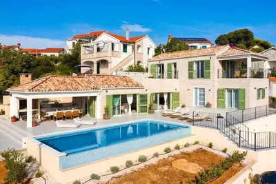 Image de Belle maison Ă Splitska